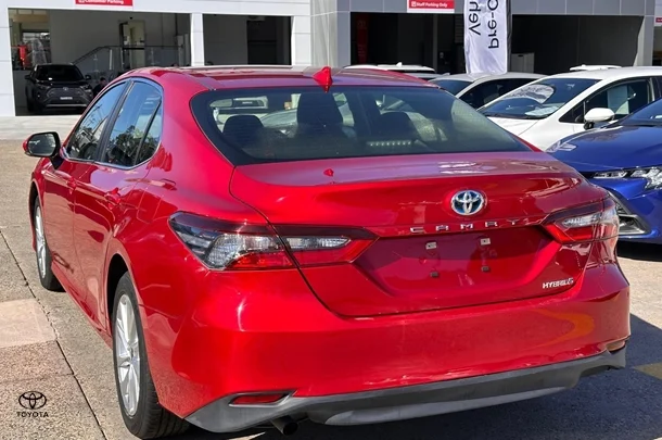 2023 Toyota Camry Hybrid Ascent image 5