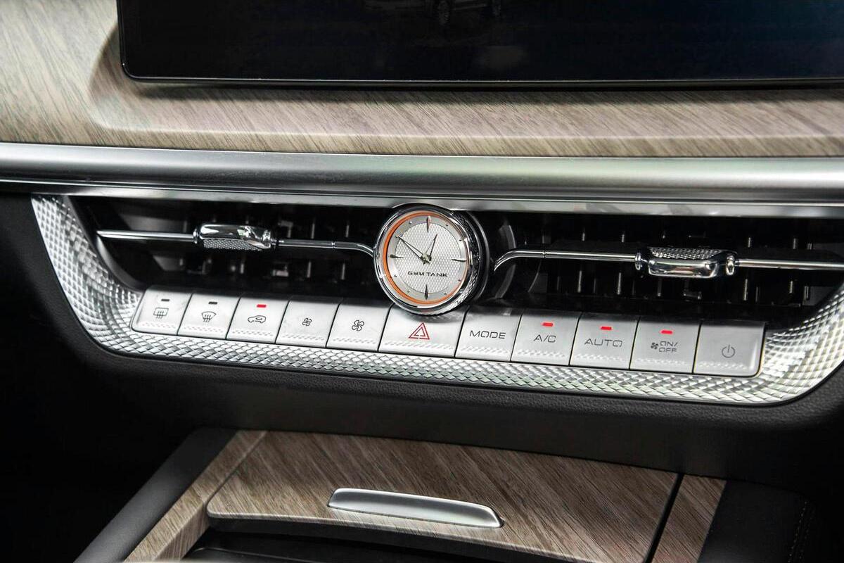 2025 GWM Tank 500 Ultra Hybrid Auto 4WD image 13