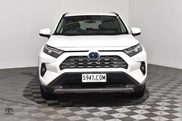 2022 Toyota RAV4 Hybrid GXL AWD image 3