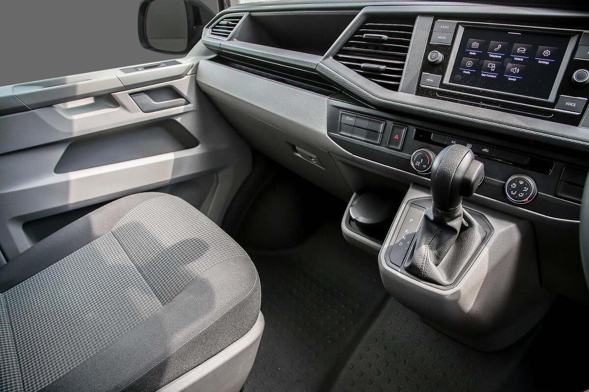 2024 Volkswagen Transporter TDI450 T6.1 SWB Auto MY24 image 9