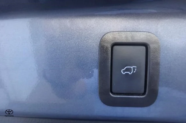 2019 Toyota Kluger GXL 2WD image 3