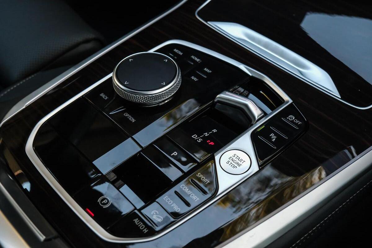 2025 BMW X5 xDrive30d M Sport G05 LCI Auto 4x4 image 14