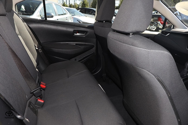 2024 Toyota Corolla Sedan Hybrid Ascent Sport image 16