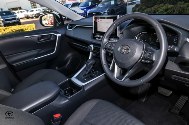 2024 TOYOTA RAV4 Hybrid GX-2WD image 7