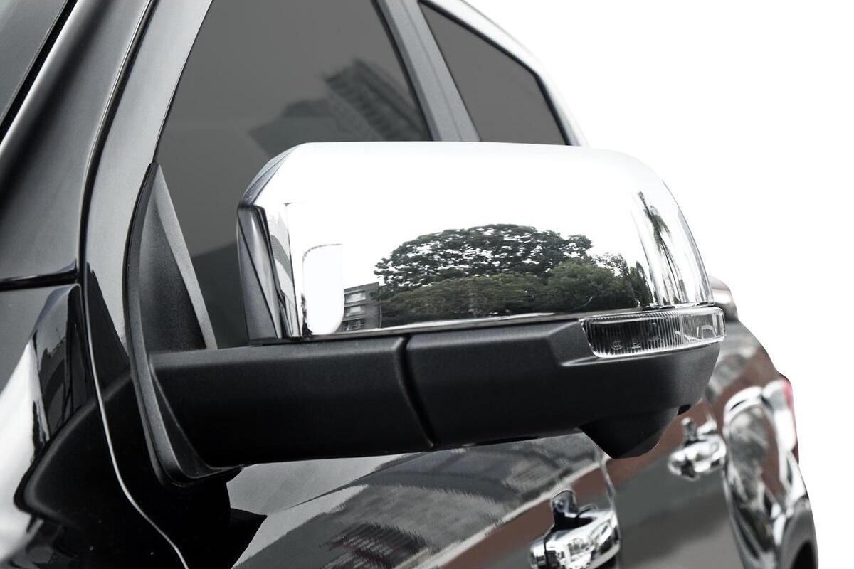 2024 Volkswagen Amarok TDI600 Style NF Auto 4MOTION Perm MY23 Dual Cab image 18