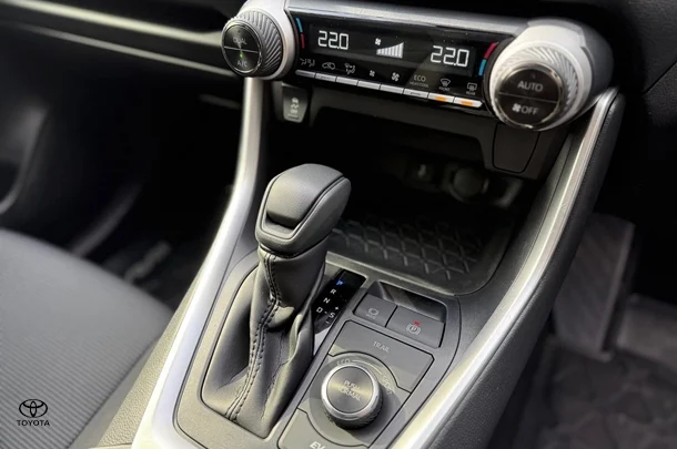 2021 Toyota RAV4 HYBRID GX AWD image 16