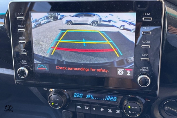 2023 Toyota HILUX SR5 image 19