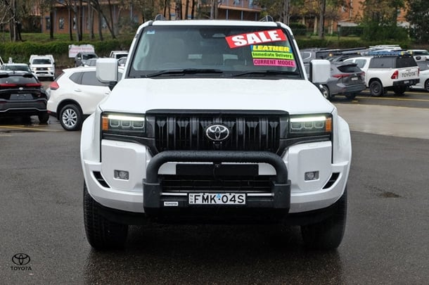2024 Toyota PRADO Kakadu image 4
