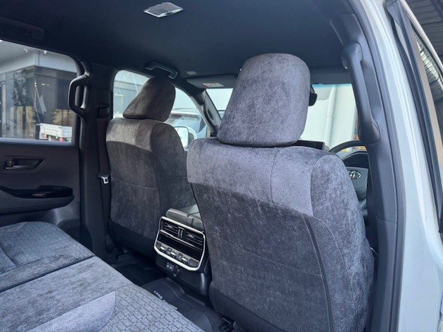 2026 Toyota LandCruiser 300 GXL Diesel image 4
