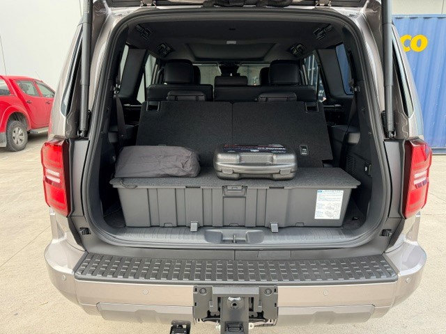 2026 Toyota LandCruiser Prado Kakadu image 5