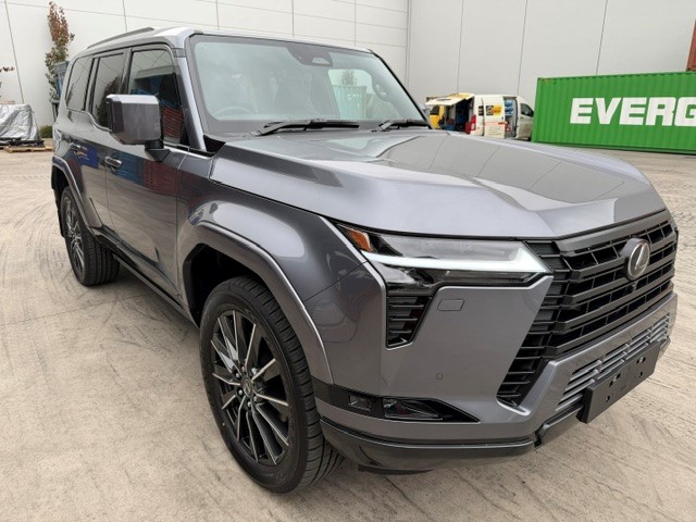 2026 Lexus GX550 Sports Luxury