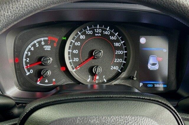 2021 Toyota Corolla Ascent Sport image 19