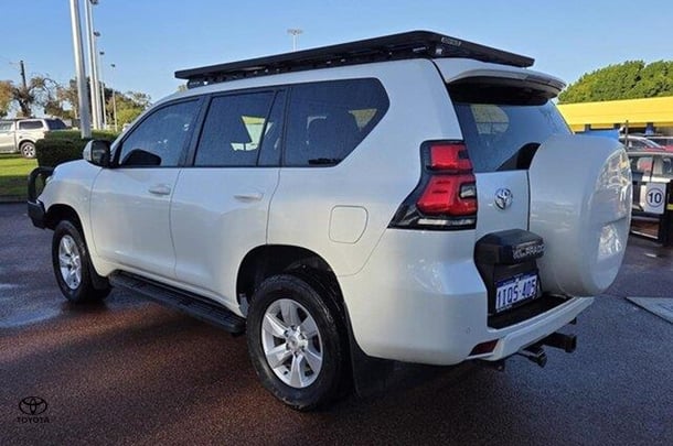 2021 Toyota Prado GXL image 5
