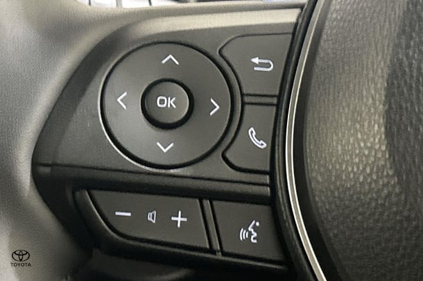2023 Toyota Corolla Cross Hybrid Atmos AWD image 22