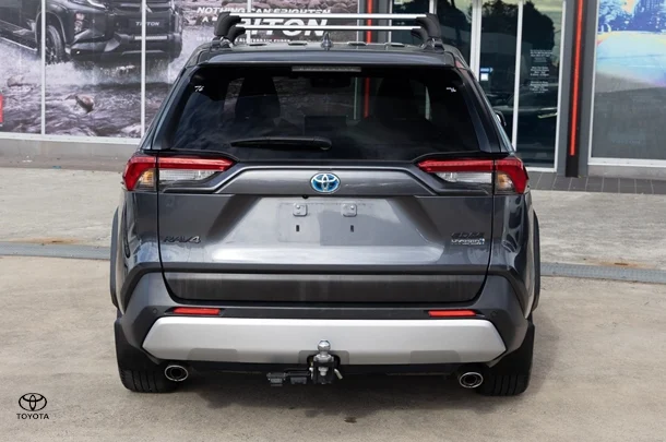 2022 Toyota RAV4 Hybrid Edge AWD image 5