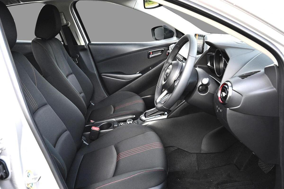 2024 Mazda 2 G15 Evolve DJ Series Auto image 6