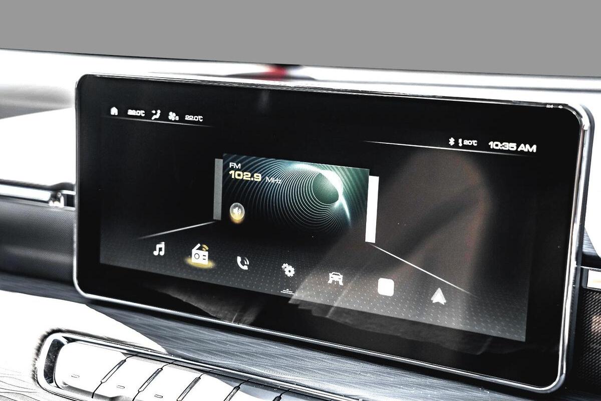 2024 GWM Haval Jolion Lux Auto image 14