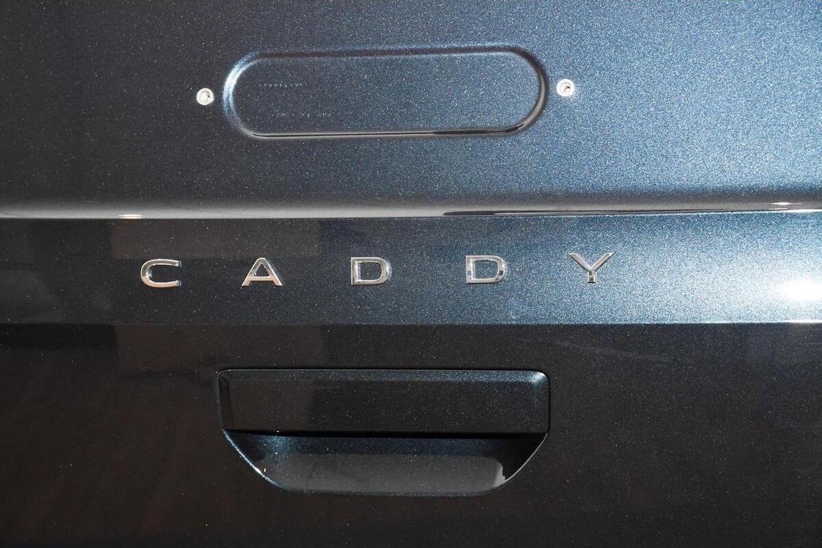 2024 Volkswagen Caddy TDI320 Life 5 Maxi Auto MY24 image 16