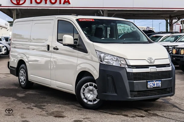 2020 Toyota Hiace LWB image 1