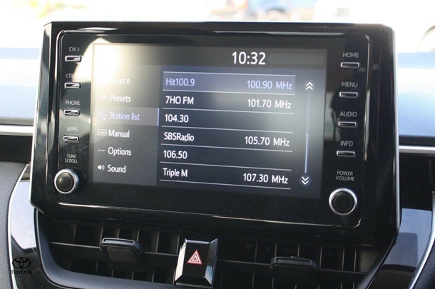 2021 Toyota Corolla Sedan Hybrid Ascent Sport image 22