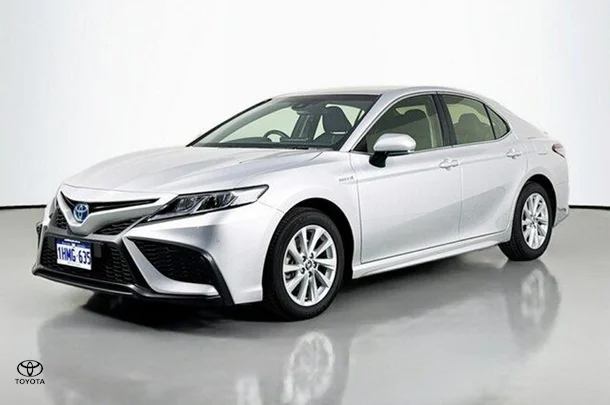 2021 Toyota Camry Hybrid Ascent Sport image 4