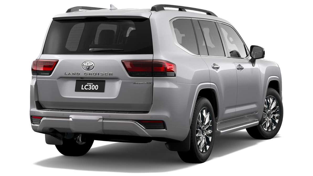 2025 Toyota LandCruiser 300 Sahara ZX Automatic image 3