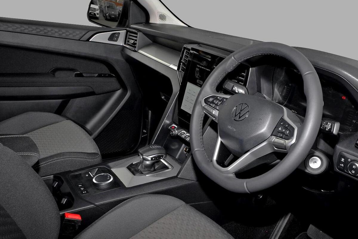 2024 Volkswagen Amarok TDI500 Life NF Auto 4MOT MY23 Dual Cab image 7