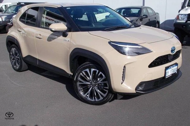 2021 Toyota YARIS CROSS HYBRID Urban image 4