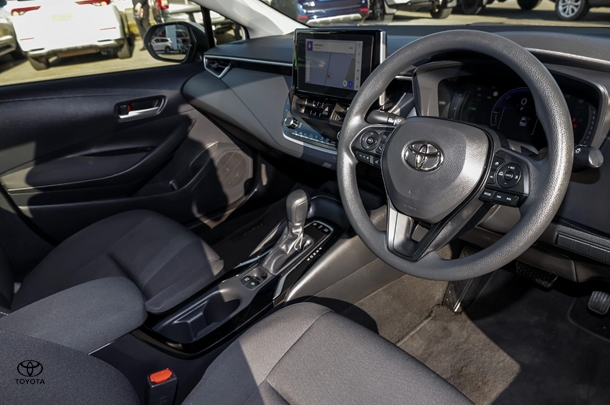 2023 Toyota Corolla Sedan Hybrid Ascent Sport image 8