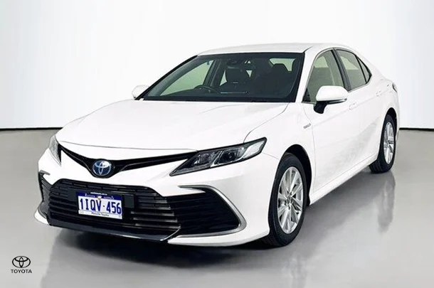2021 Toyota Camry Hybrid Ascent image 4