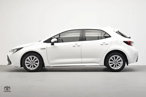 2024 Toyota Corolla Hatch Hybrid Ascent Sport image 4