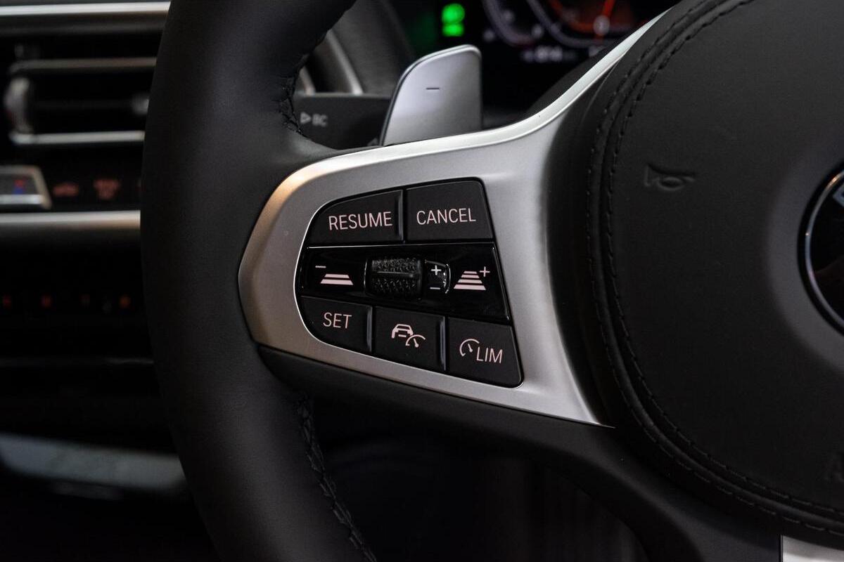 2025 BMW X4 xDrive20i M Sport G02 LCI Auto 4x4 image 16