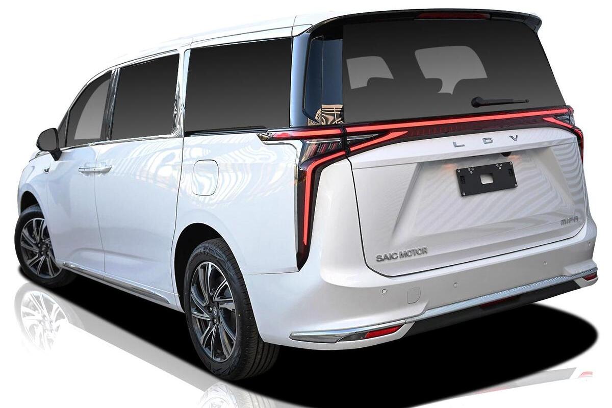 2024 LDV MIFA Executive Auto MY23 image 4