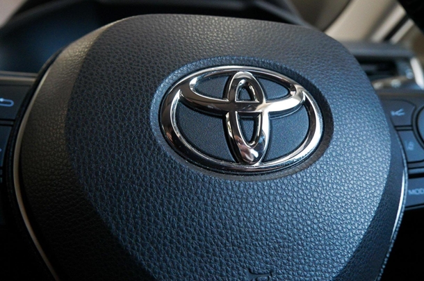 2020 Toyota RAV4 Hybrid GXL-2WD image 15
