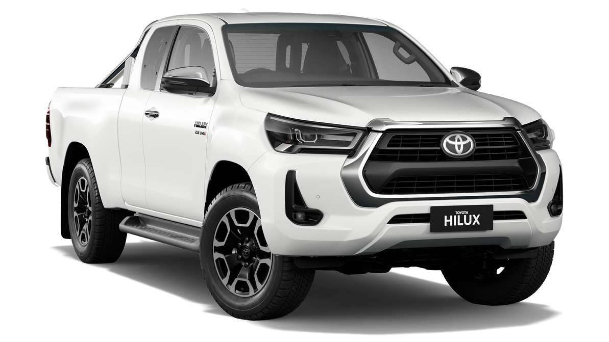 2023 Toyota Hilux 4x4 SR5 Extra-Cab Pick-up image 1