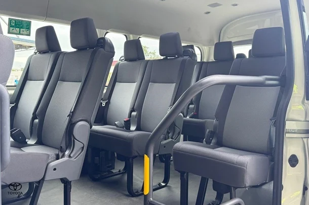 2021 Toyota Hiace SLWB image 11
