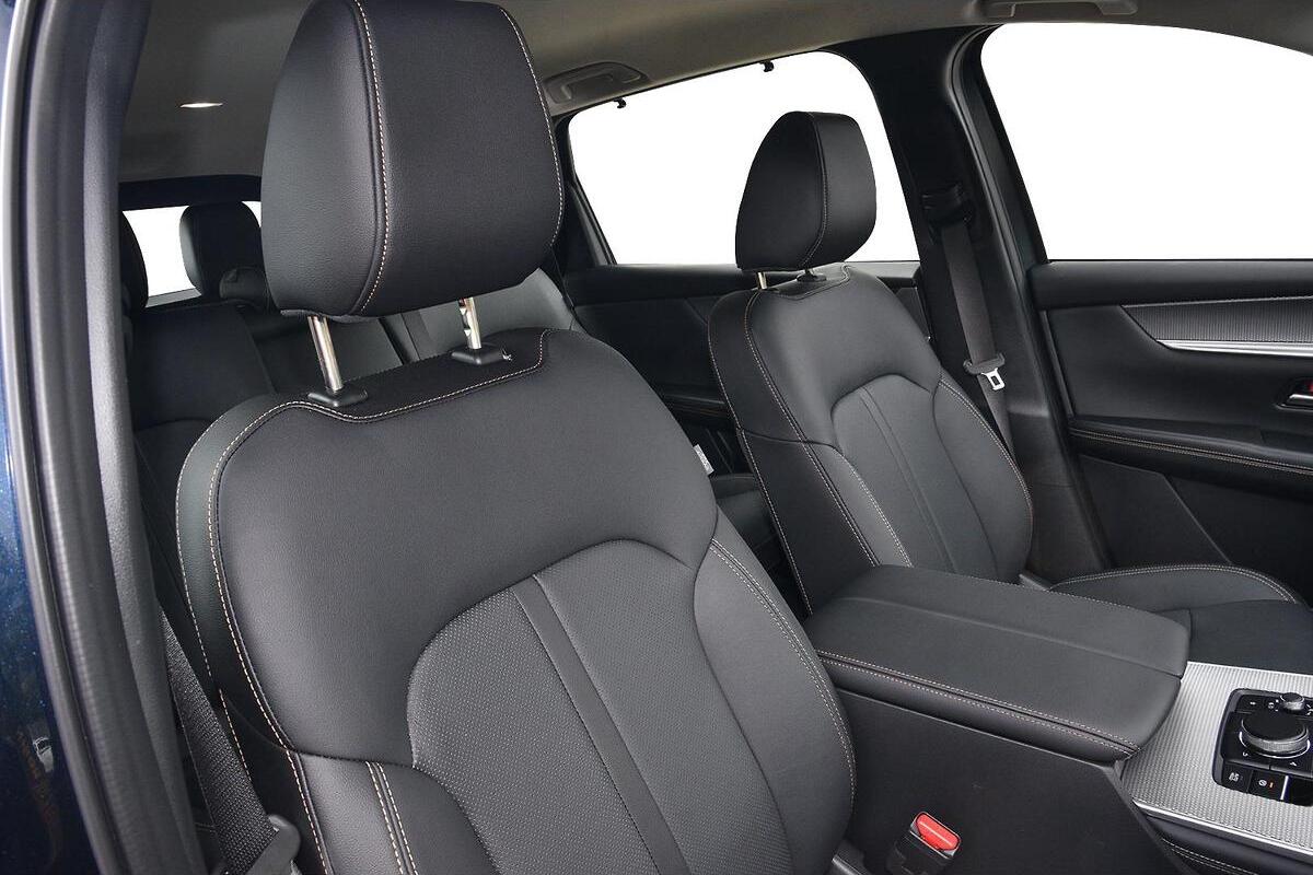 2024 Mazda CX-90 D50e Touring KK Auto i-ACTIV AWD image 5