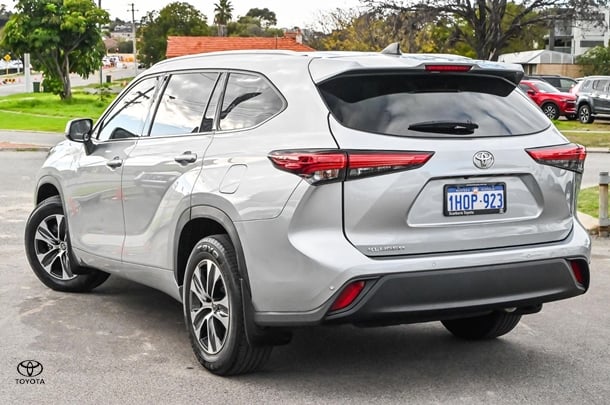 2021 Toyota Kluger GXL image 2