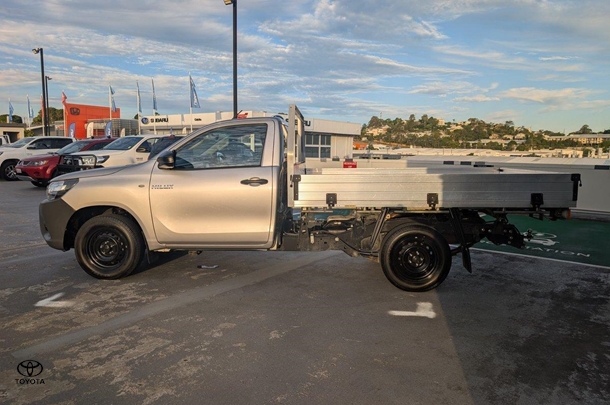 2017 Toyota Hilux Workmate image 7