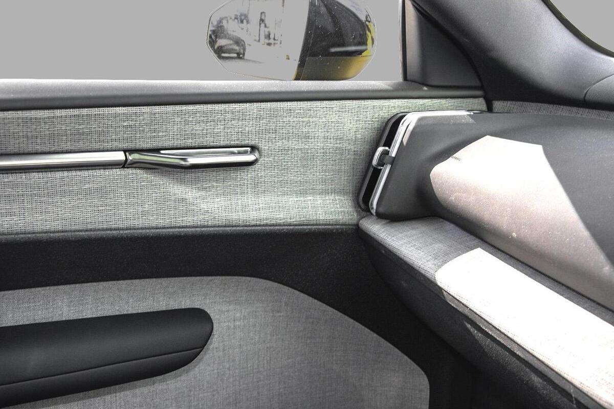 2024 Volvo EX30 Single Motor Extended Range Ultra Auto MY25 image 8