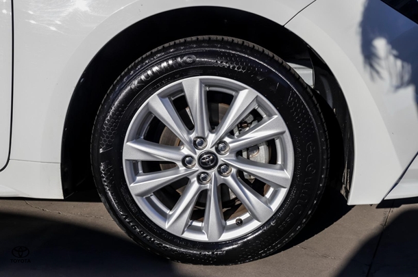 2023 Toyota Corolla Sedan Hybrid Ascent Sport image 26