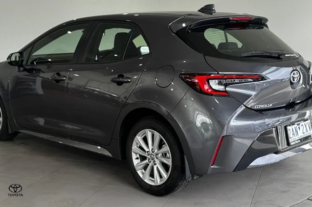 2024 Toyota Corolla Ascent Sport image 9