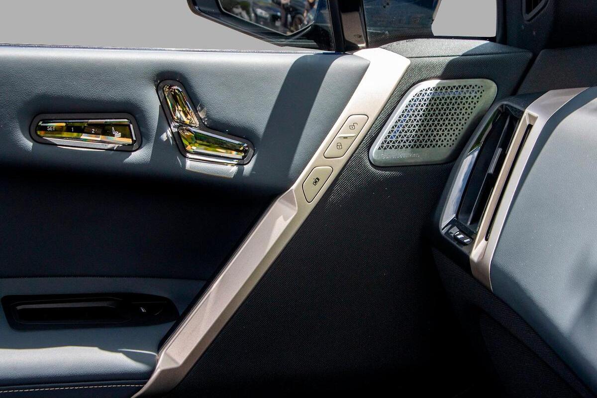 2025 BMW iX xDrive50 Sport I20 Auto AWD image 9