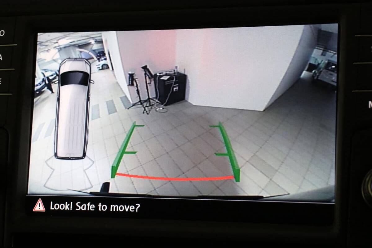 2024 Volkswagen Crafter 55 TDI410 SY1 Medium Wheelbase Auto MY24 image 10