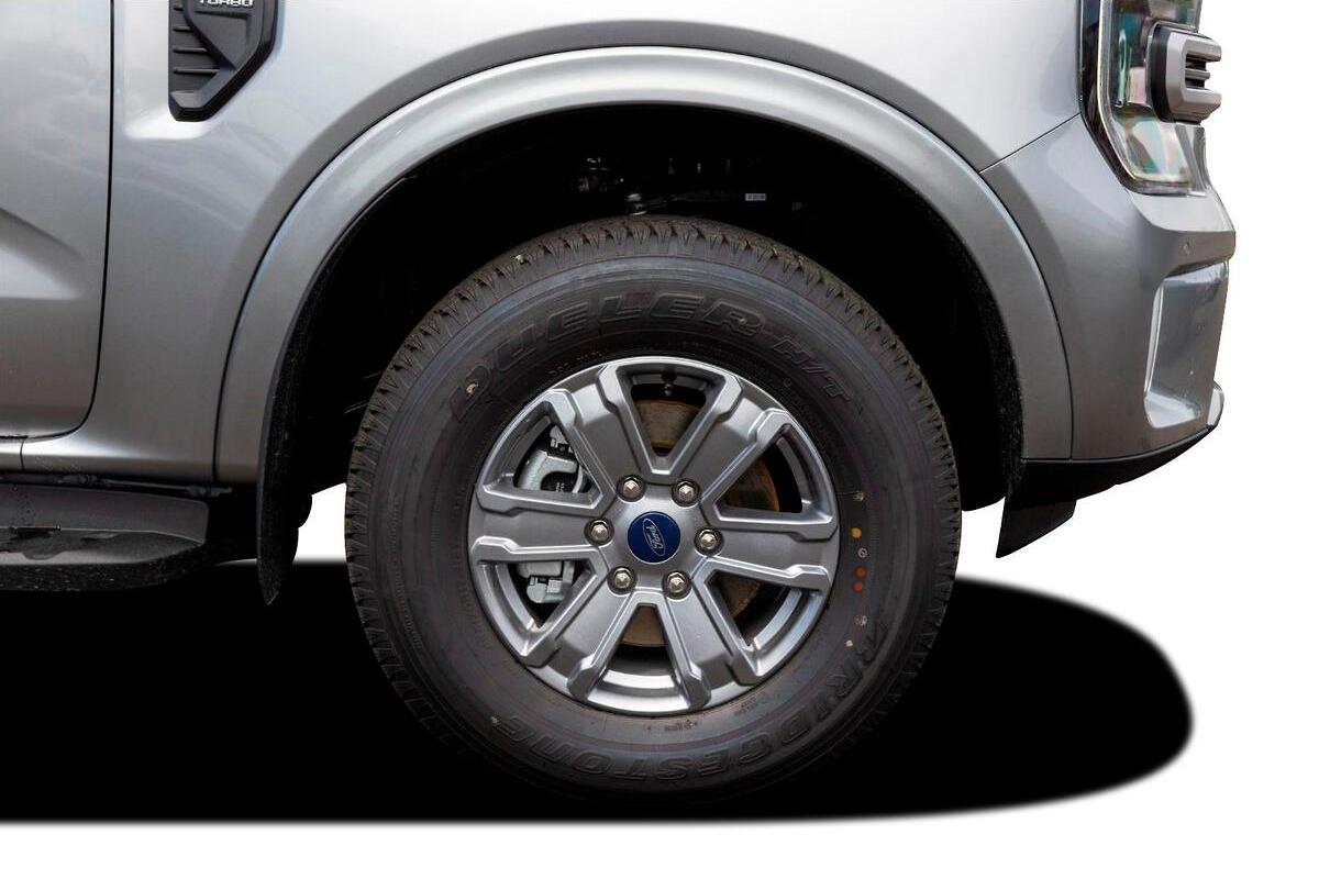 2025 Ford Everest Ambiente Auto RWD MY25.25 image 19