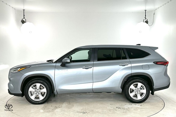 2024 Toyota Kluger Hybrid GX AWD image 7