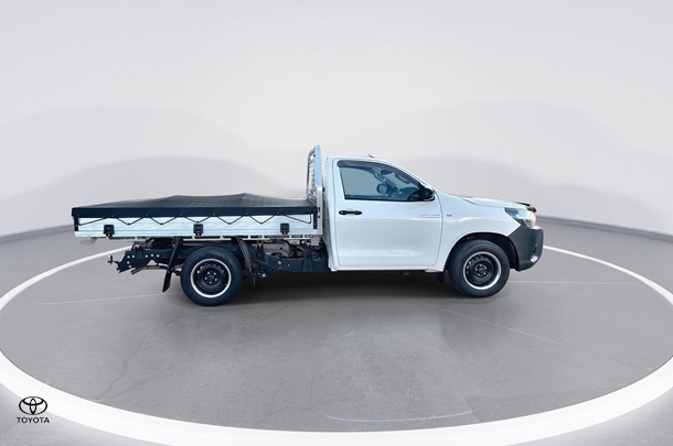 2021 Toyota Hilux Workmate image 9