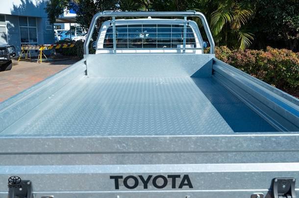 2024 TOYOTA Hilux 4x2 Workmate image 27