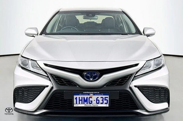 2021 Toyota Camry Hybrid Ascent Sport image 2