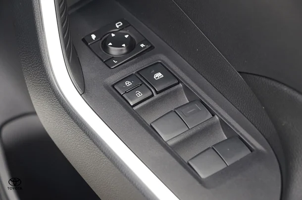 2024 Toyota Rav4 Hybrid GX-2WD image 16